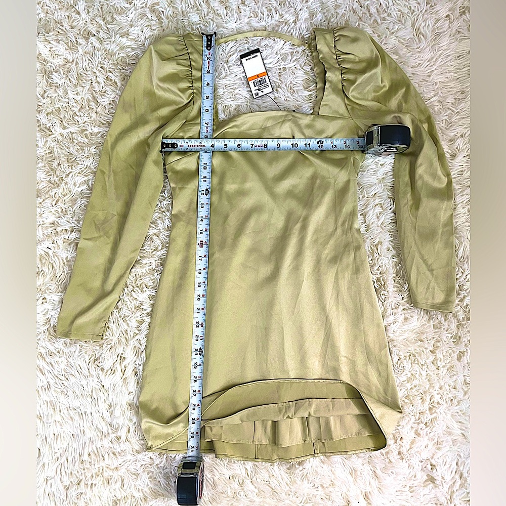 NWT chartreuse green satin mini shift dress square neck puff long sleeve Small - Picture 3 of 8
